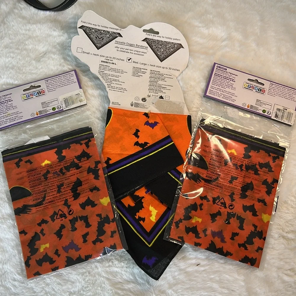 DOG Bandanas Halloween NeckTies NEW LOT of 3 Black‎ Orange 2 size SM 1 size M/L